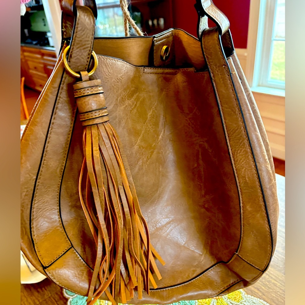 Leather Shoulder Bag Purse with Tassel and Cosmetic Bag